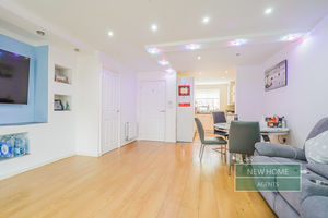 Photo 16- click for photo gallery